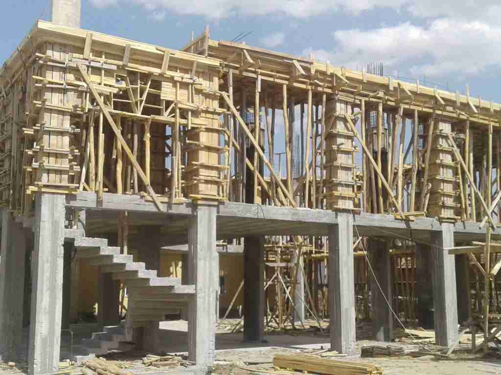 Döşemealtı İnşaat Kalıpçısı